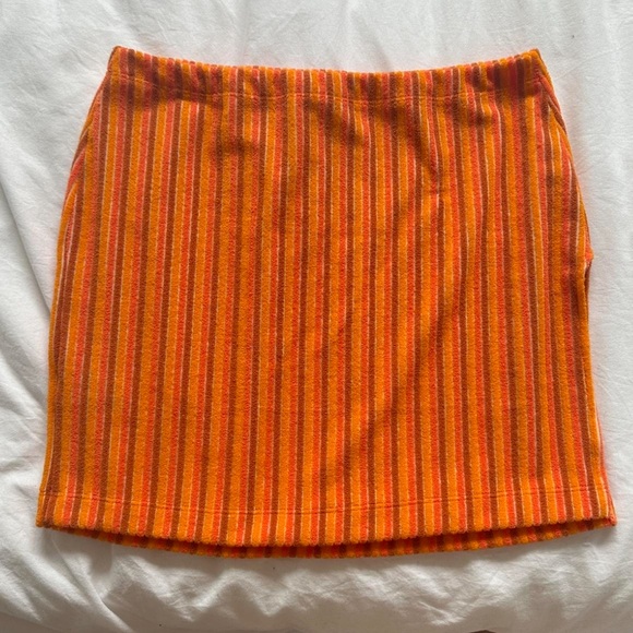 SOLD ON DEPOP - Picture 4 of 4